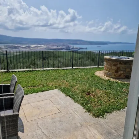 Villa Elm *